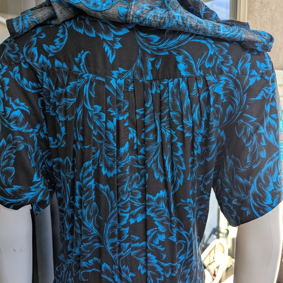 Karen Alexander Vintage Chic Black and Blue Floral Midi Dress - Picture 10 of 13